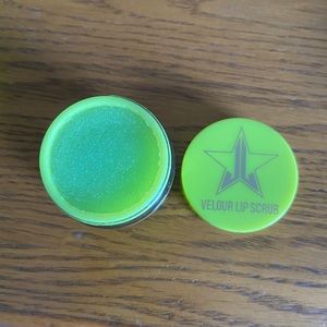 BRAND NEW JSC LIP SCRUB